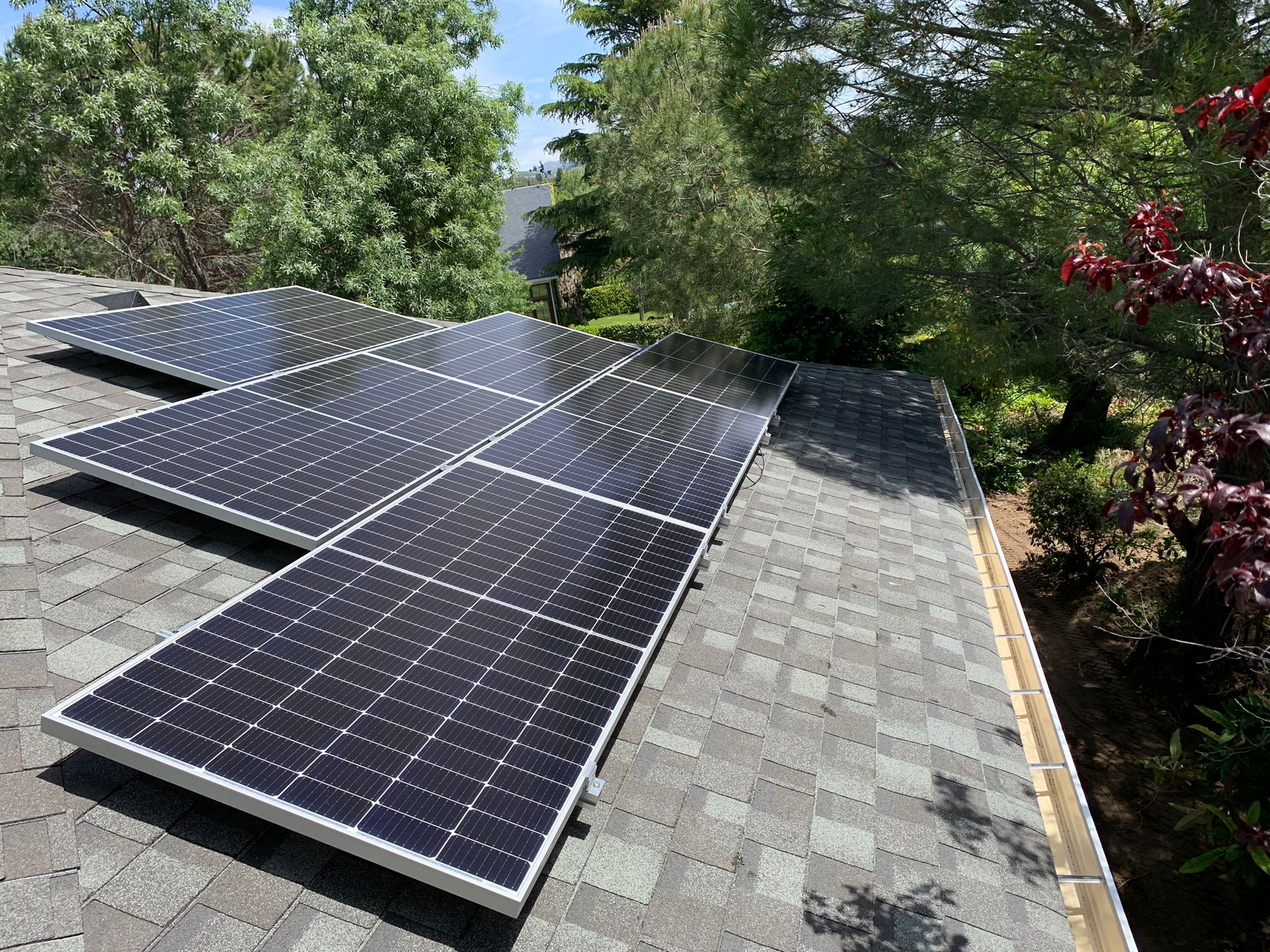 Instalación fotovoltaica para autoconsumo en vivienda unifamiliar